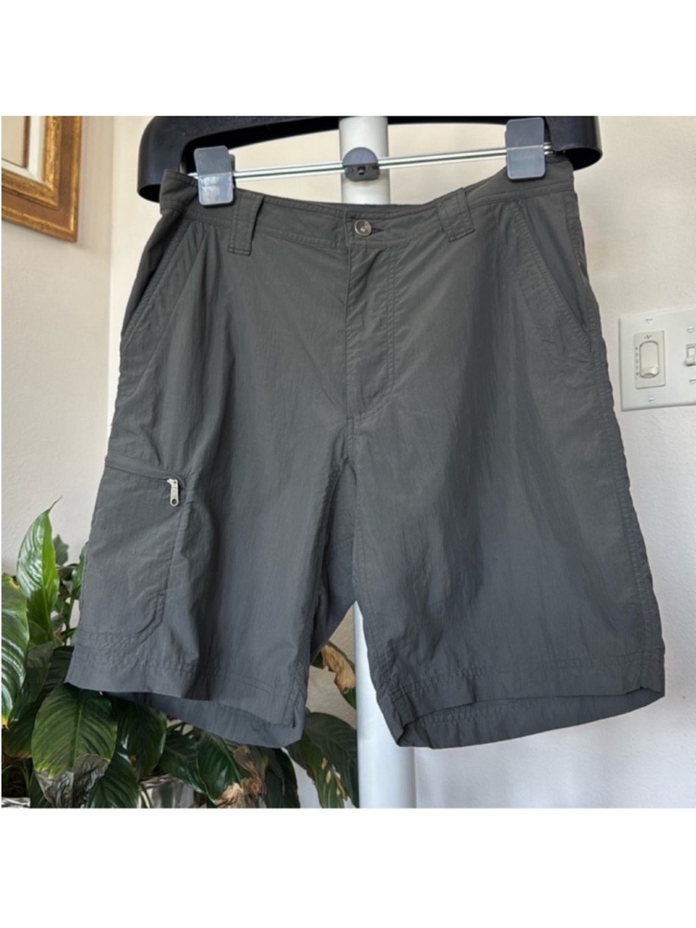 Marmot Men’s Arch Rock Athletic Nylon Shorts Sz 32 Gray